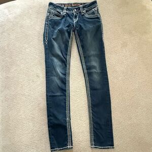 listing-status-banner